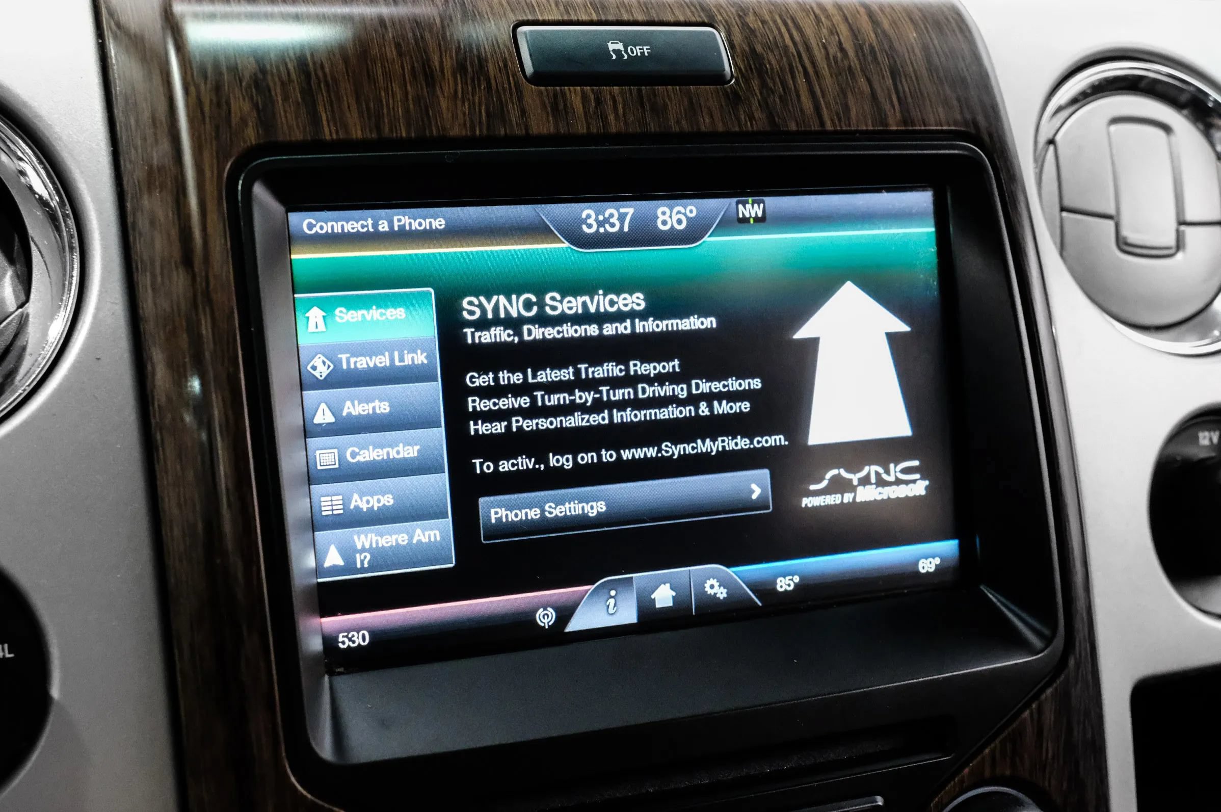Used 2014 Ford F150 Lariat w/ Equipment Group 502A Luxury AWD/4WD image 34