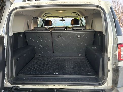 Used 2008 Toyota FJ Cruiser 4WD image 24