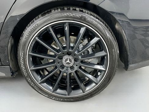 Used 2023 Mercedes-Benz CLA 250 image 31