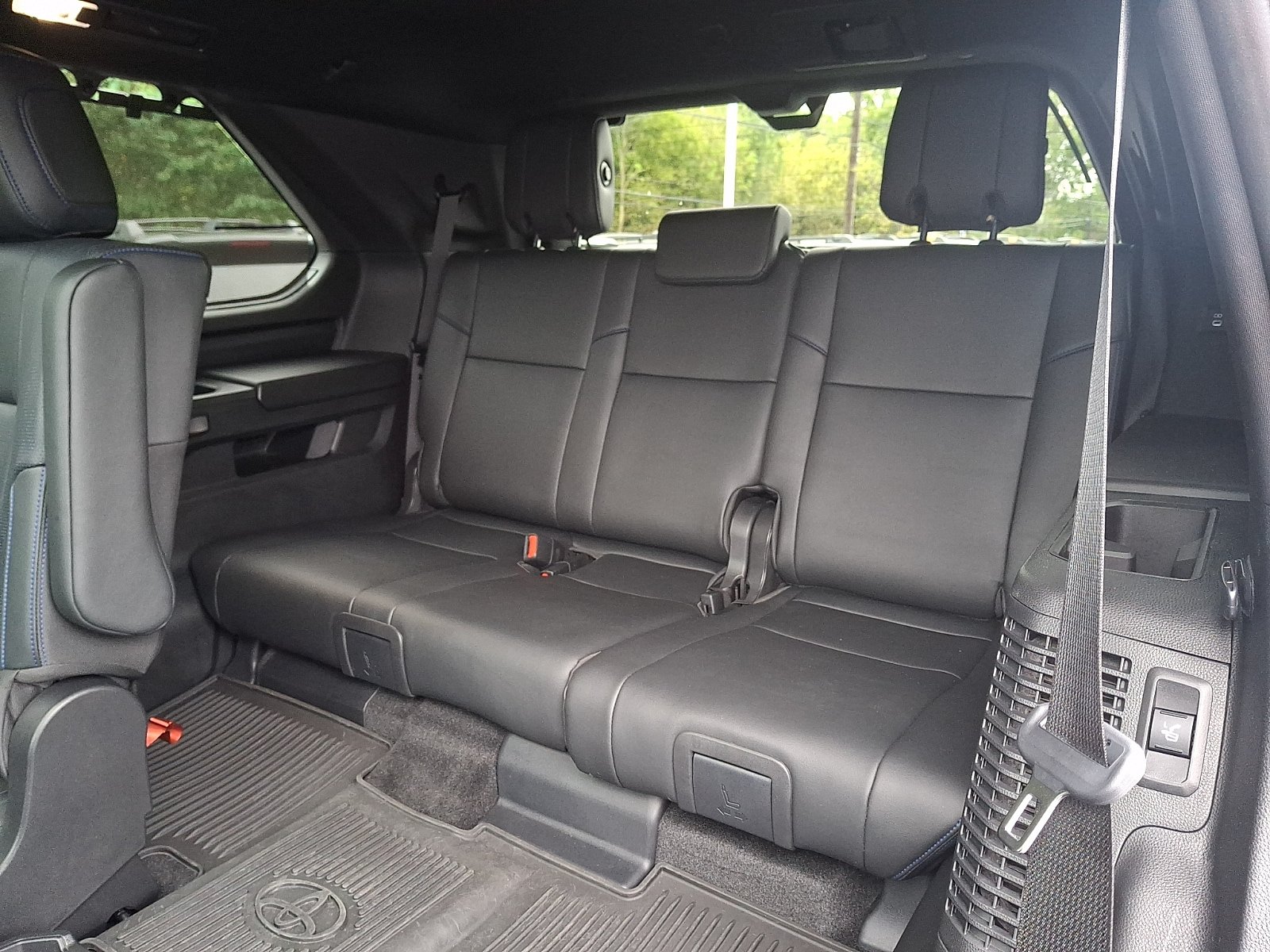 Used 2026 Toyota Sequoia Platinum w/ TRD Performance Package (TMS) AWD/4WD image 11
