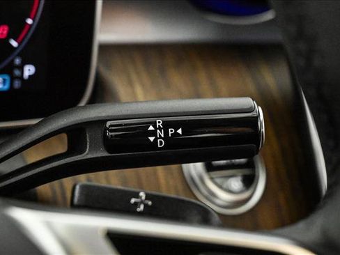 Certified 2025 Mercedes-Benz C 300 4MATIC Sedan image 12