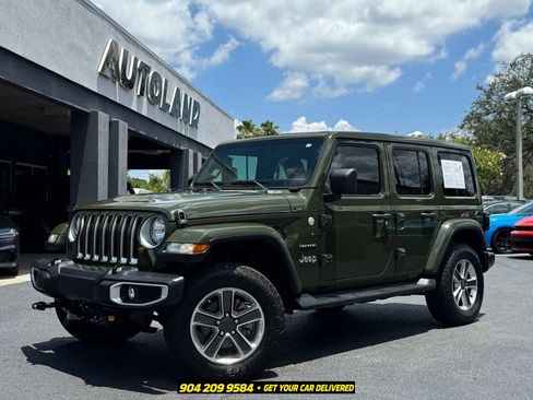Used 2021 Jeep Wrangler Unlimited Sahara AWD/4WD image 1