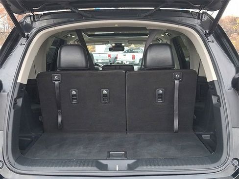 Used 2025 Honda Pilot Touring image 28