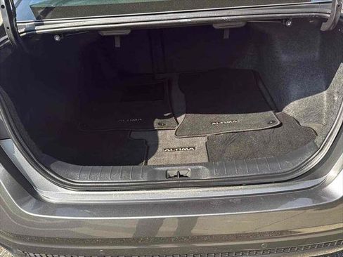 Used 2023 Nissan Altima 2.5 SV image 23