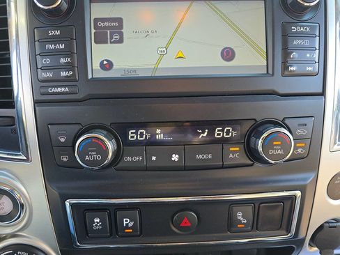 Used 2018 Nissan Titan SL w/ Texas Titan Edition AWD/4WD image 20