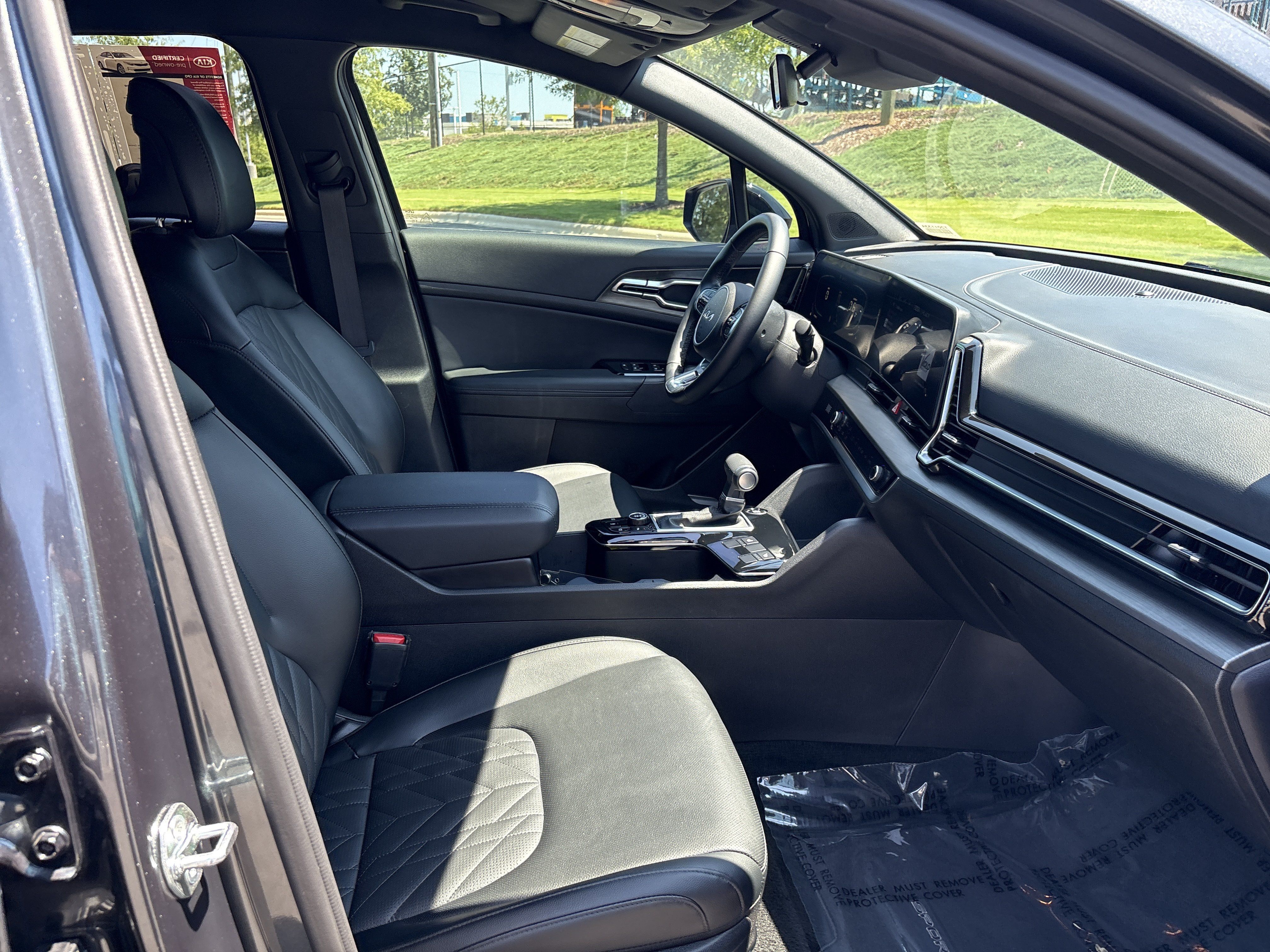 Used 2025 Kia Sportage X-Line AWD/4WD image 24