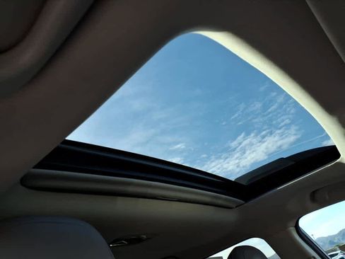 Used 2020 Subaru Outback Limited w/ Popular Package #2 image 19