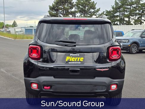 Used 2023 Jeep Renegade Trailhawk w/ Sun/Sound Group AWD/4WD image 5