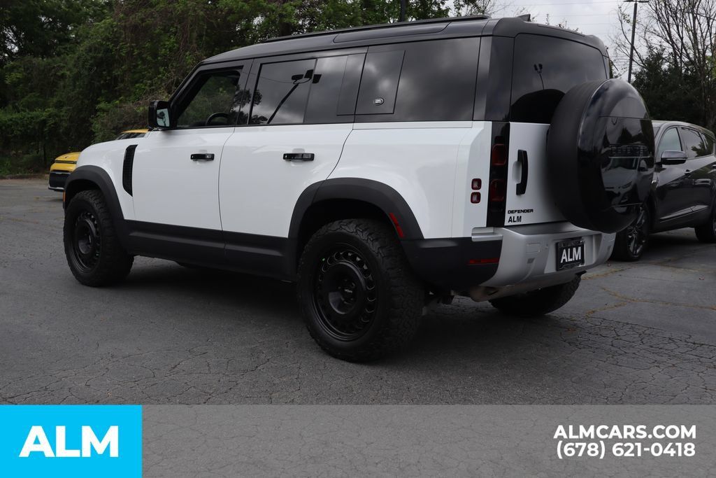 Used 2023 Land Rover Defender 110 S AWD/4WD image 8