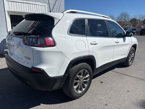 Used 2019 Jeep Cherokee Latitude Plus image 6