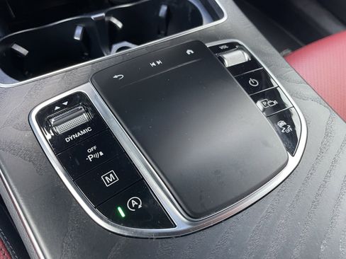 Used 2022 Mercedes-Benz GLC 300 4MATIC image 38