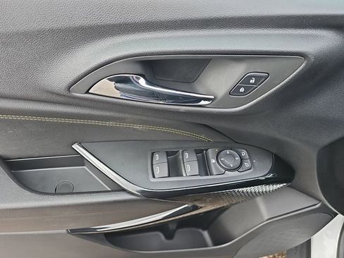 New 2026 Chevrolet Trax LT w/ LT Convenience Package FWD image 22