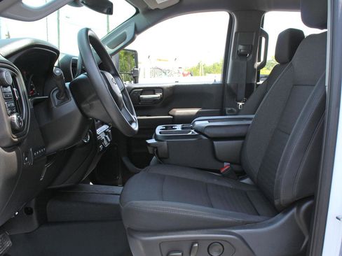 Used 2025 Chevrolet Silverado 2500 Custom w/ Custom Value Package AWD/4WD image 40