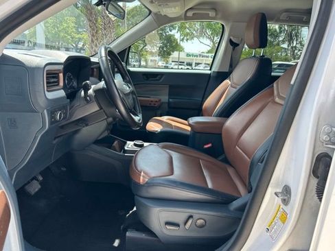 Certified 2022 Ford Maverick Lariat FWD image 11