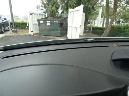 Used 2010 Volvo XC60 T6 image 41