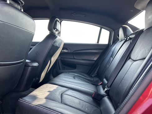 Used 2013 Chrysler 200 Limited FWD image 18