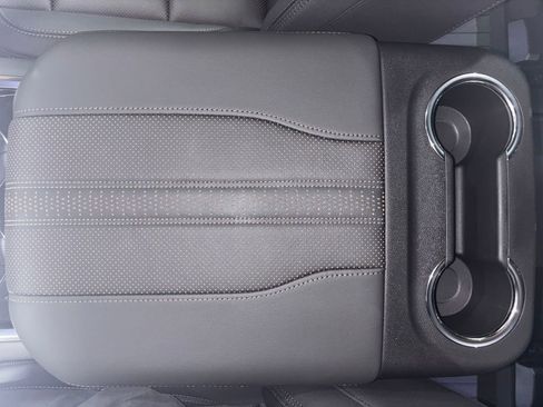 New 2026 Chevrolet Tahoe High Country image 15