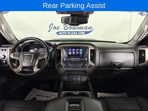 Used 2018 GMC Sierra 2500 Denali w/ Duramax Plus Package AWD/4WD image 11