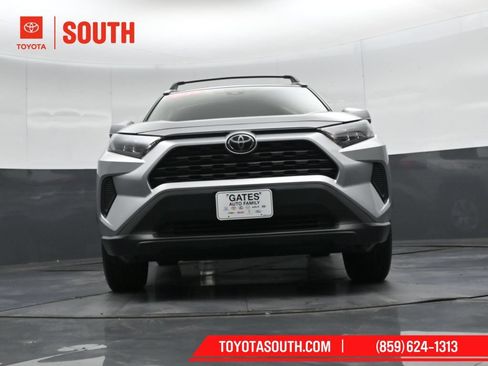 Used 2019 Toyota RAV4 LE w/ All Weather Liner Package AWD/4WD image 38