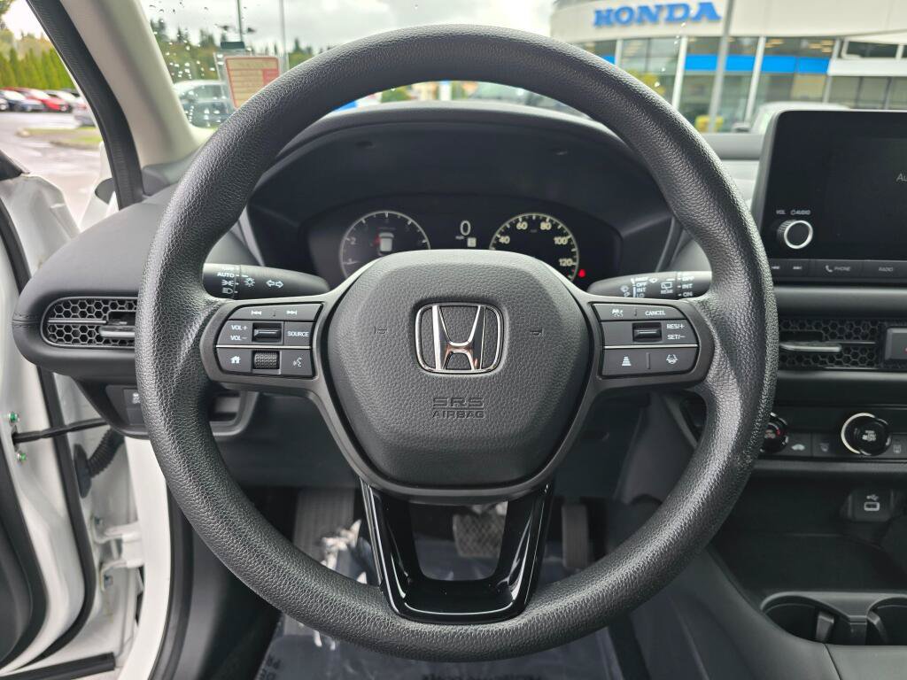 Certified 2025 Honda HR-V LX image 18