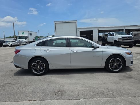 Used 2022 Chevrolet Malibu LT FWD image 8