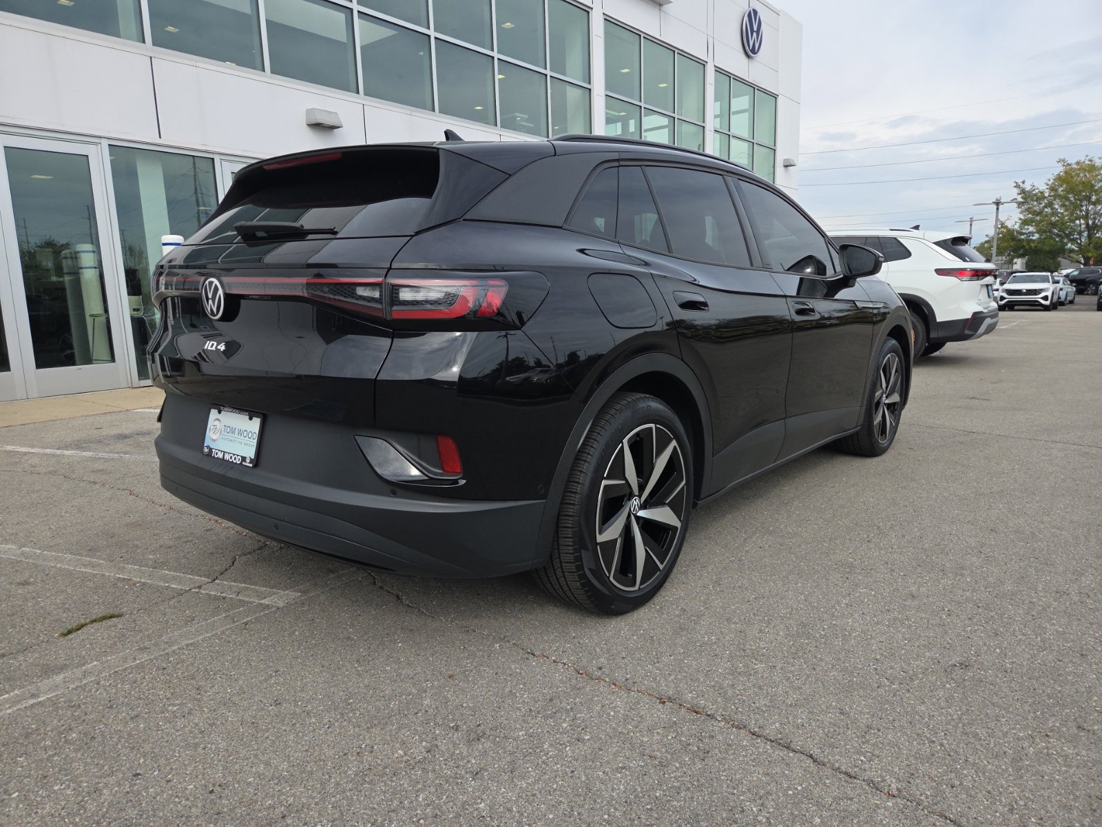 Used 2023 Volkswagen ID.4 Pro S RWD image 4