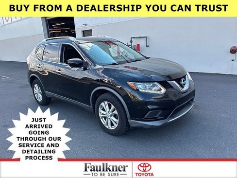 Used 2016 Nissan Rogue SV w/ SV Premium Package AWD/4WD image 1