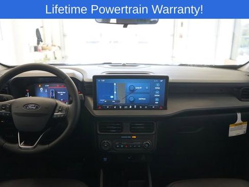 New 2025 Ford Maverick Lariat w/ Black Appearance Package image 30