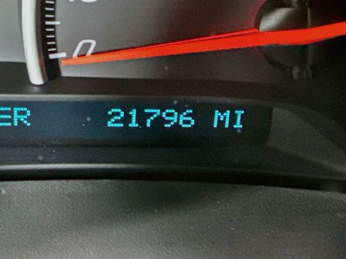 Used 2011 Chevrolet Corvette Coupe w/ 1LT RWD image 4