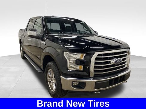 Used 2017 Ford F150 XLT w/ Equipment Group 302A Luxury image 3