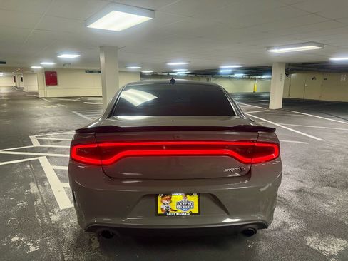 Used 2019 Dodge Charger SRT Hellcat w/ Navigation & Travel Group image 10