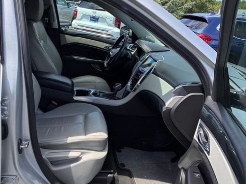 Used 2013 Cadillac SRX FWD image 22
