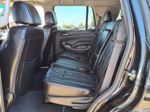 Used 2017 GMC Yukon SLE w/ SLE Value Package image 19