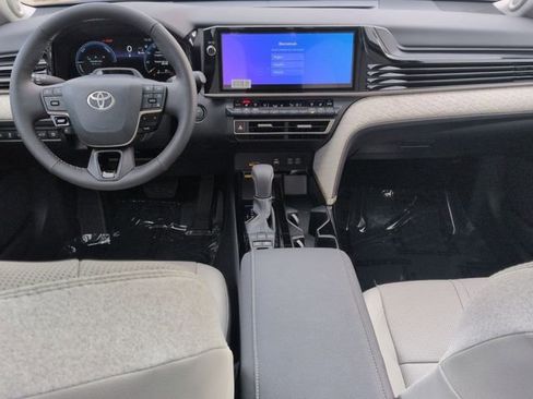 New 2026 Toyota Camry XLE image 25
