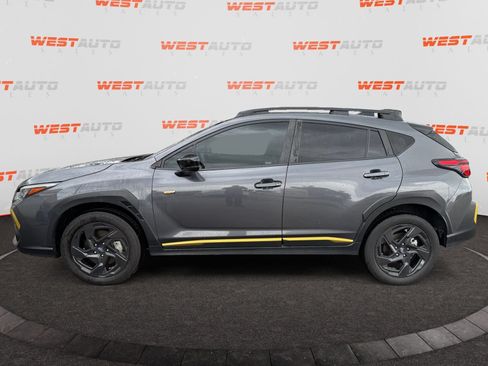 Used 2024 Subaru Crosstrek 2.5i Sport AWD/4WD image 2