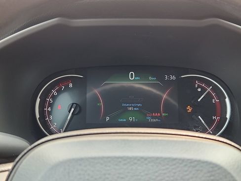 Certified 2025 Toyota RAV4 XLE FWD image 21