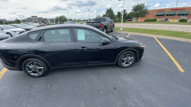 Used 2025 Kia K4 FWD image 3