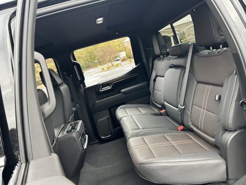 Used 2024 Chevrolet Silverado 1500 High Country image 43