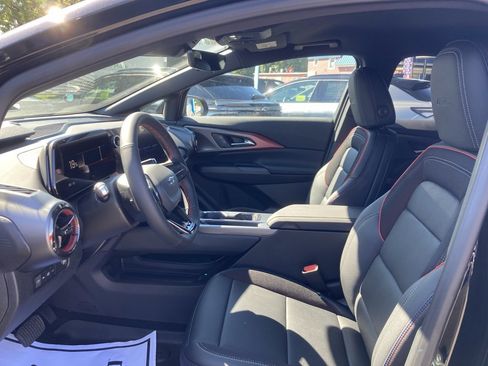 New 2025 Chevrolet Equinox EV RS w/ Convenience Package II image 9