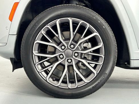 Used 2021 Jeep Grand Cherokee L Summit image 44