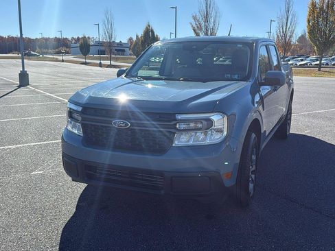 Used 2022 Ford Maverick XLT w/ Equipment Group 300A Standard image 16