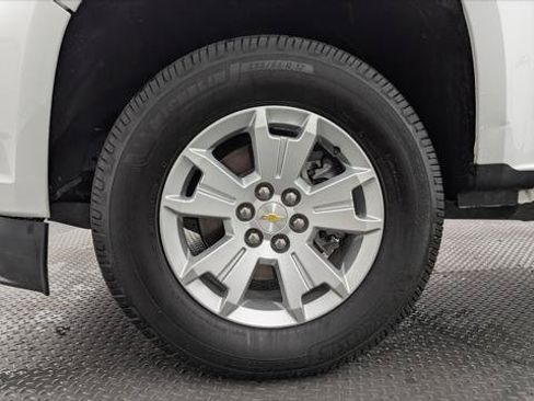 Used 2022 Chevrolet Colorado LT w/ Fleet Safety Package RWD image 23