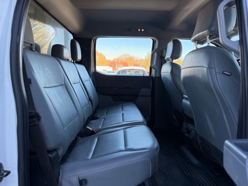 Used 2023 Ford F450 XL w/ Snow Plow Prep Package image 31