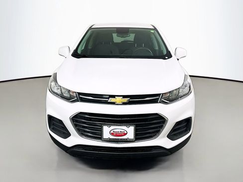 Used 2020 Chevrolet Trax LS w/ Tint and Cruise Package image 2