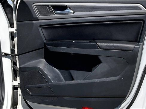 Used 2021 Volkswagen Atlas SEL w/ MDO Package (Bench Seat) image 29