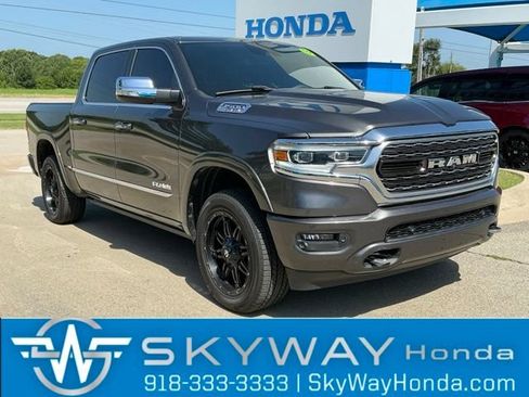 Used 2019 RAM 1500 Limited AWD/4WD image 1