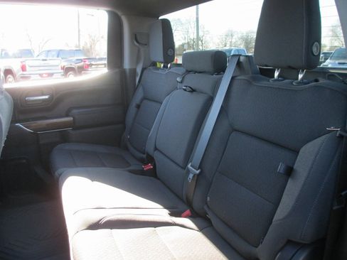 Certified 2021 Chevrolet Silverado 1500 RST image 19