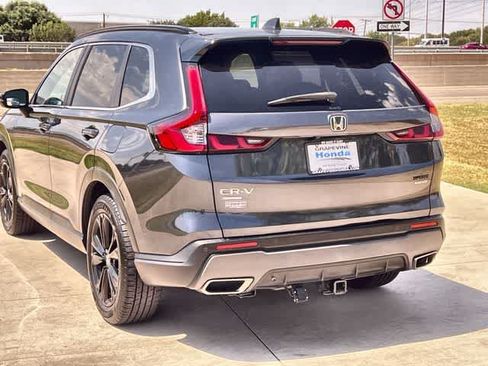 Used 2023 Honda CR-V Sport Touring image 5