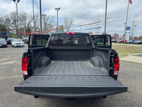 Used 2016 RAM 1500 Express w/ Black Ram 1500 Express Group AWD/4WD image 12
