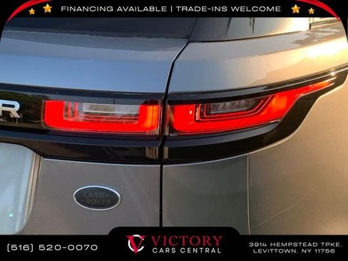 Used 2020 Land Rover Range Rover Velar S image 9